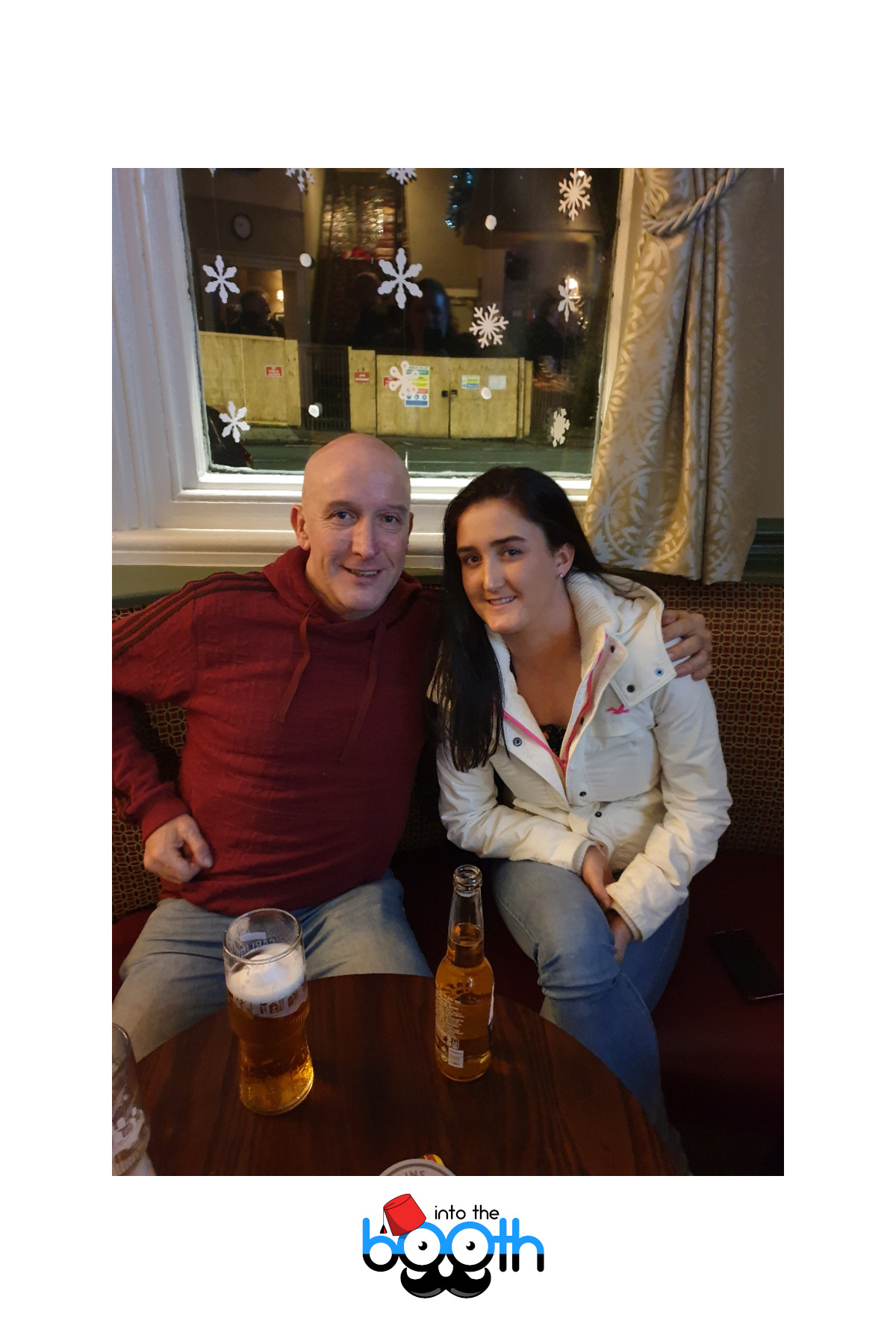 Nags Head Christmas Quiz 2019 | View more photos from the event at gallery.intothebooth.co.uk/u/IntoTheBooth/Nags-Head-Christmas-Quiz-2019
